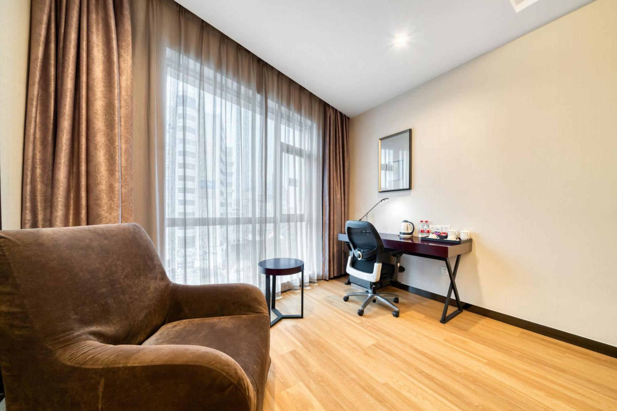 Yiwu International Mansion Hotel Bagian luar foto